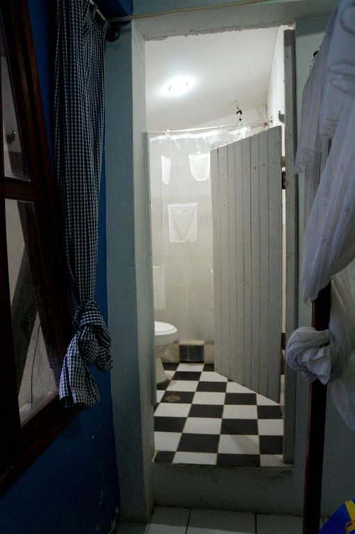 Hostal Monte Libano Puerto Lopez Phòng bức ảnh