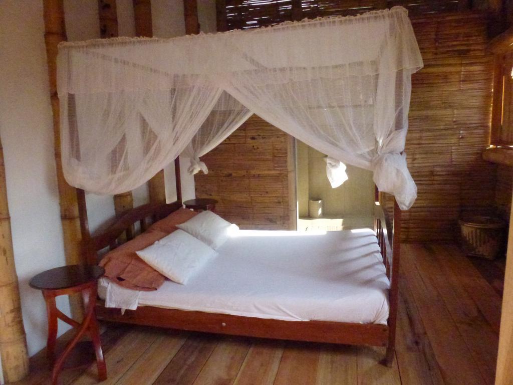 Hostal Monte Libano Puerto Lopez Phòng bức ảnh